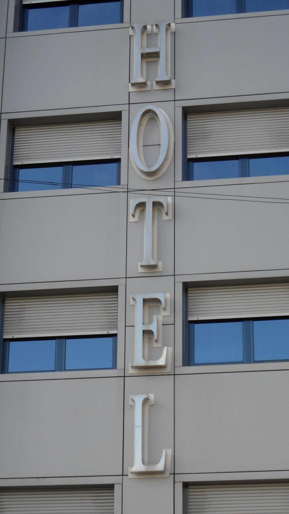 Hotel Avenida Pontevedra Exterior foto