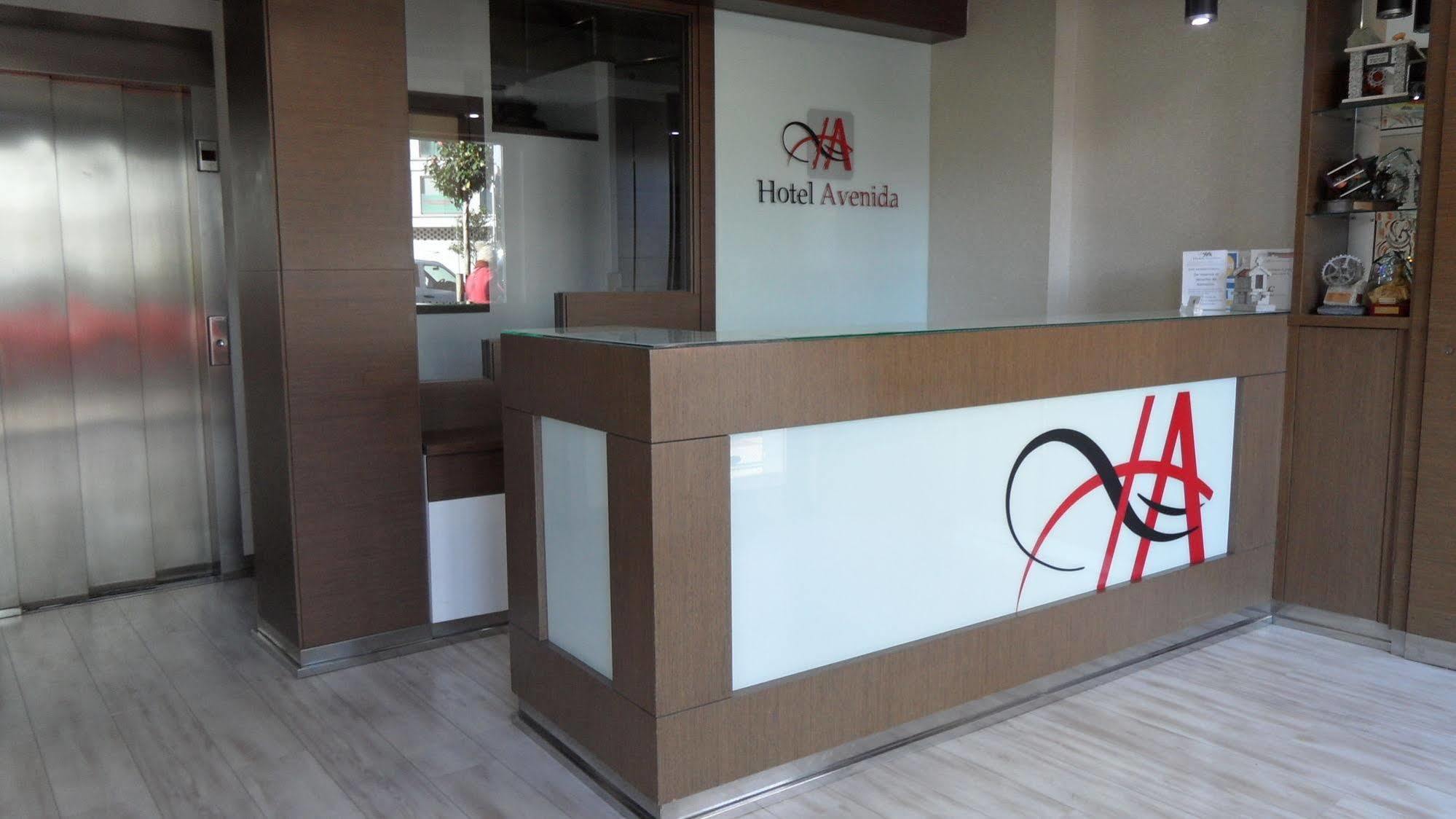 Hotel Avenida Pontevedra Exterior foto
